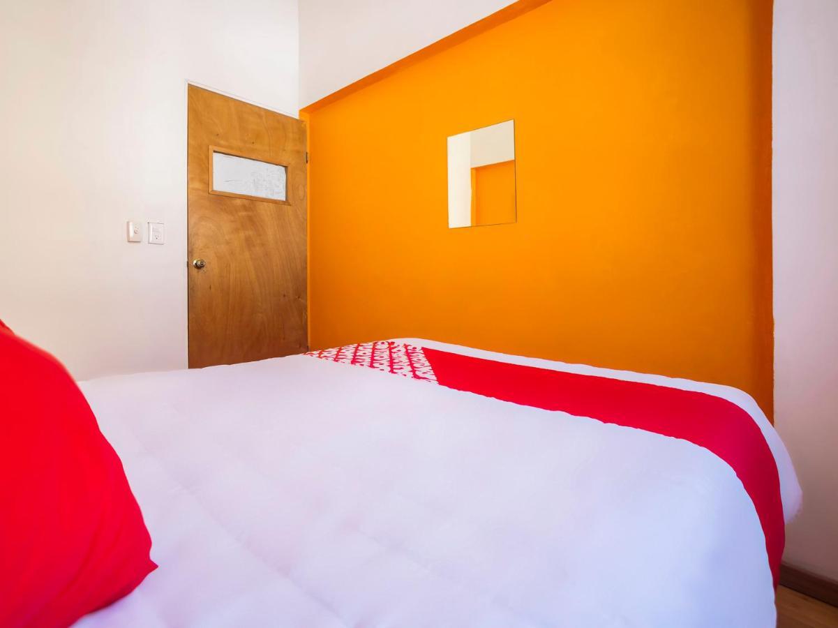 Oyo Hotel Hare Krishna Monterrey Exterior foto